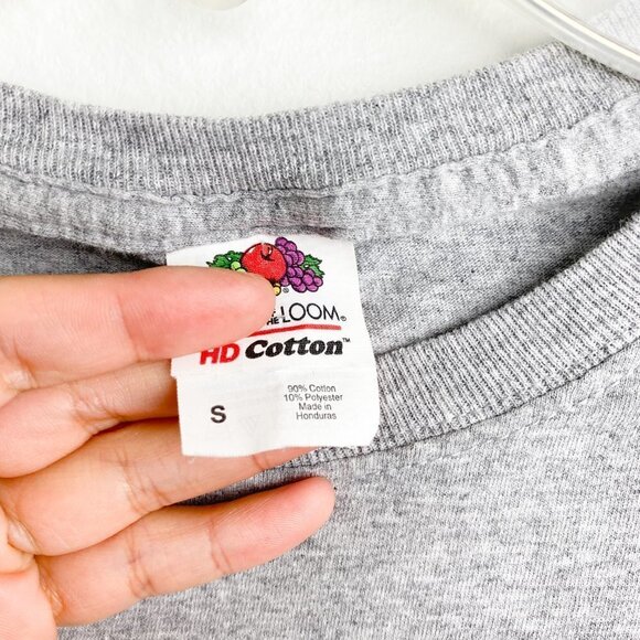 🦋 SOLVANG CA Gray Crop Top Graphic Tee Small Casual California - Picture 4 of 4